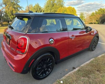Червоний Міні Cooper S, об'ємом двигуна 2 л та пробігом 56 тис. км за 4700 $, фото 4 на Automoto.ua