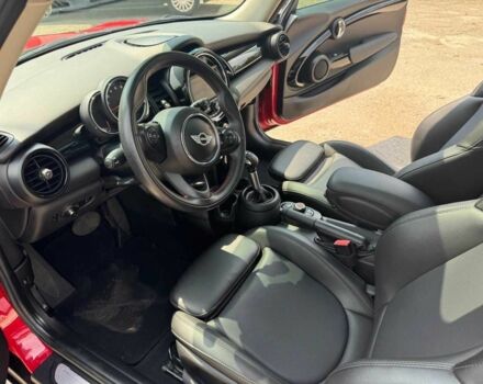 Красный Мини Купер С, объемом двигателя 2 л и пробегом 30 тыс. км за 19000 $, фото 8 на Automoto.ua