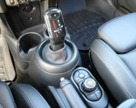 Червоний Міні Cooper S, об'ємом двигуна 2 л та пробігом 43 тис. км за 6000 $, фото 8 на Automoto.ua