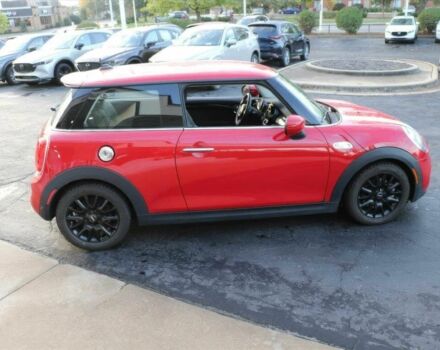 Червоний Міні Cooper S, об'ємом двигуна 2 л та пробігом 43 тис. км за 6000 $, фото 2 на Automoto.ua