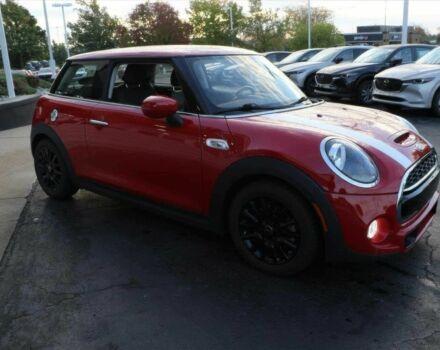 Червоний Міні Cooper S, об'ємом двигуна 2 л та пробігом 43 тис. км за 6000 $, фото 1 на Automoto.ua