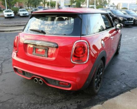 Червоний Міні Cooper S, об'ємом двигуна 2 л та пробігом 43 тис. км за 6000 $, фото 3 на Automoto.ua