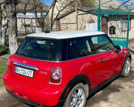 Червоний Міні Cooper S, об'ємом двигуна 0 л та пробігом 112 тис. км за 8000 $, фото 1 на Automoto.ua