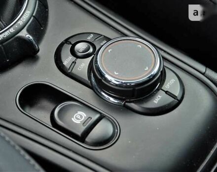 Міні Cooper S, об'ємом двигуна 1.5 л та пробігом 62 тис. км за 22999 $, фото 22 на Automoto.ua