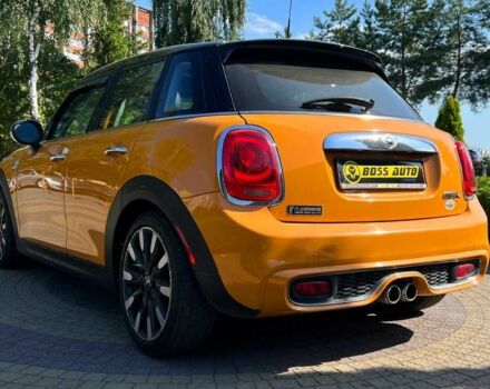 Желтый Мини Купер С, объемом двигателя 2 л и пробегом 152 тыс. км за 13700 $, фото 4 на Automoto.ua