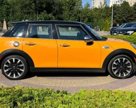 Желтый Мини Купер С, объемом двигателя 2 л и пробегом 152 тыс. км за 13700 $, фото 7 на Automoto.ua