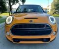 Желтый Мини Купер С, объемом двигателя 2 л и пробегом 49 тыс. км за 8800 $, фото 1 на Automoto.ua