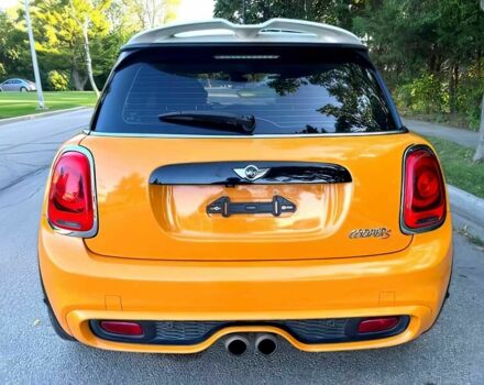 Желтый Мини Купер С, объемом двигателя 2 л и пробегом 49 тыс. км за 8800 $, фото 4 на Automoto.ua