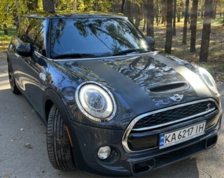 Сірий Міні Cooper S, об'ємом двигуна 2 л та пробігом 206 тис. км за 11000 $, фото 4 на Automoto.ua