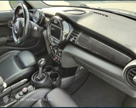 Серый Мини Купер С, объемом двигателя 2 л и пробегом 165 тыс. км за 23900 $, фото 7 на Automoto.ua