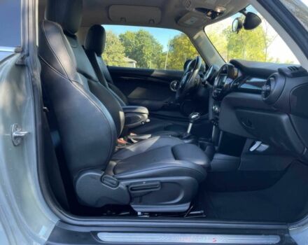 Серый Мини Купер С, объемом двигателя 2 л и пробегом 43 тыс. км за 8800 $, фото 6 на Automoto.ua