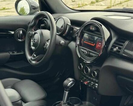 Сірий Міні Cooper S, об'ємом двигуна 0 л та пробігом 33 тис. км за 11000 $, фото 9 на Automoto.ua