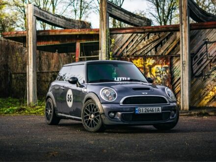 Мини Купер С 2013 в Полтаве на Automoto.ua Серый Мини Купер С, объемом двигателя 1.6 л и пробегом 160 тыс. км за 8500 $, фото 1 на Automoto.ua