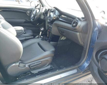 Синий Мини Купер С, объемом двигателя 2 л и пробегом 120 тыс. км за 11200 $, фото 4 на Automoto.ua