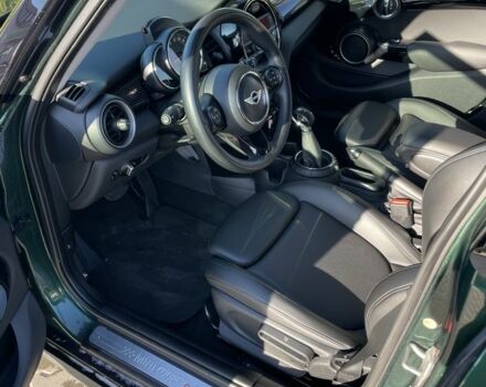 Зелений Міні Cooper S, об'ємом двигуна 2 л та пробігом 100 тис. км за 16000 $, фото 4 на Automoto.ua