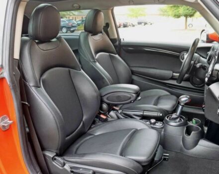 Помаранчевий Міні Cooper S, об'ємом двигуна 2 л та пробігом 46 тис. км за 11500 $, фото 11 на Automoto.ua