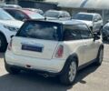 Білий Міні Cooper, об'ємом двигуна 1.6 л та пробігом 130 тис. км за 5777 $, фото 6 на Automoto.ua