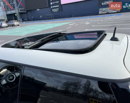 Белый Мини Купер, объемом двигателя 1.4 л и пробегом 222 тыс. км за 5500 $, фото 15 на Automoto.ua