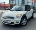 Білий Міні Cooper, об'ємом двигуна 1.6 л та пробігом 236 тис. км за 4500 $, фото 1 на Automoto.ua