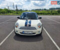 Білий Міні Cooper, об'ємом двигуна 1.6 л та пробігом 232 тис. км за 4600 $, фото 4 на Automoto.ua