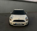 Білий Міні Cooper, об'ємом двигуна 1.6 л та пробігом 171 тис. км за 7000 $, фото 1 на Automoto.ua
