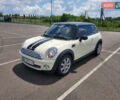 Білий Міні Cooper, об'ємом двигуна 1.6 л та пробігом 232 тис. км за 4600 $, фото 3 на Automoto.ua