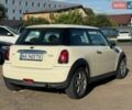 Білий Міні Cooper, об'ємом двигуна 1.4 л та пробігом 110 тис. км за 5999 $, фото 5 на Automoto.ua