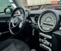 Белый Мини Купер, объемом двигателя 1.4 л и пробегом 229 тыс. км за 4500 $, фото 3 на Automoto.ua