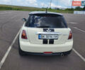 Білий Міні Cooper, об'ємом двигуна 1.6 л та пробігом 232 тис. км за 3900 $, фото 5 на Automoto.ua