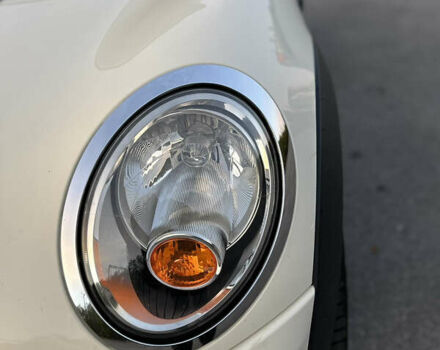 Білий Міні Cooper, об'ємом двигуна 1.6 л та пробігом 171 тис. км за 7000 $, фото 4 на Automoto.ua