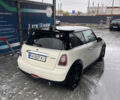 Білий Міні Cooper, об'ємом двигуна 1.6 л та пробігом 255 тис. км за 4100 $, фото 4 на Automoto.ua
