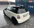 Білий Міні Cooper, об'ємом двигуна 1.6 л та пробігом 255 тис. км за 4600 $, фото 5 на Automoto.ua