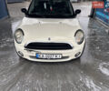 Білий Міні Cooper, об'ємом двигуна 1.6 л та пробігом 255 тис. км за 4100 $, фото 7 на Automoto.ua