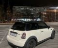 Білий Міні Cooper, об'ємом двигуна 1.6 л та пробігом 247 тис. км за 3800 $, фото 1 на Automoto.ua