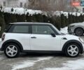 Білий Міні Cooper, об'ємом двигуна 1.6 л та пробігом 131 тис. км за 7999 $, фото 3 на Automoto.ua
