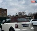 Белый Мини Купер, объемом двигателя 1.6 л и пробегом 221 тыс. км за 8100 $, фото 6 на Automoto.ua