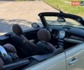 Белый Мини Купер, объемом двигателя 1.6 л и пробегом 225 тыс. км за 9000 $, фото 4 на Automoto.ua