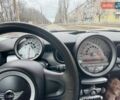 Белый Мини Купер, объемом двигателя 1.4 л и пробегом 203 тыс. км за 6000 $, фото 5 на Automoto.ua