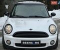 Білий Міні Cooper, об'ємом двигуна 1.6 л та пробігом 131 тис. км за 7999 $, фото 1 на Automoto.ua