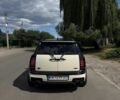 Білий Міні Cooper, об'ємом двигуна 1.6 л та пробігом 153 тис. км за 9500 $, фото 84 на Automoto.ua
