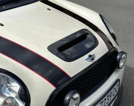 Білий Міні Cooper, об'ємом двигуна 1.6 л та пробігом 153 тис. км за 9500 $, фото 42 на Automoto.ua