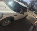 Білий Міні Cooper, об'ємом двигуна 1.6 л та пробігом 243 тис. км за 6500 $, фото 3 на Automoto.ua