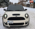 Білий Міні Cooper, об'ємом двигуна 1.6 л та пробігом 126 тис. км за 8300 $, фото 11 на Automoto.ua