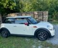 Білий Міні Cooper, об'ємом двигуна 1.6 л та пробігом 241 тис. км за 7000 $, фото 1 на Automoto.ua