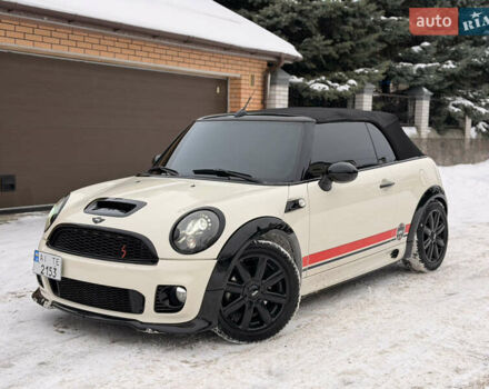 Білий Міні Cooper, об'ємом двигуна 1.6 л та пробігом 126 тис. км за 8300 $, фото 1 на Automoto.ua