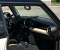 Білий Міні Cooper, об'ємом двигуна 1.6 л та пробігом 153 тис. км за 9500 $, фото 95 на Automoto.ua