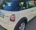Білий Міні Cooper, об'ємом двигуна 1.6 л та пробігом 163 тис. км за 8000 $, фото 2 на Automoto.ua