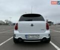 Белый Мини Купер, объемом двигателя 1.6 л и пробегом 180 тыс. км за 10000 $, фото 7 на Automoto.ua