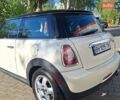 Білий Міні Cooper, об'ємом двигуна 1.6 л та пробігом 163 тис. км за 8000 $, фото 6 на Automoto.ua