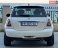 Білий Міні Cooper, об'ємом двигуна 1.6 л та пробігом 180 тис. км за 7200 $, фото 11 на Automoto.ua